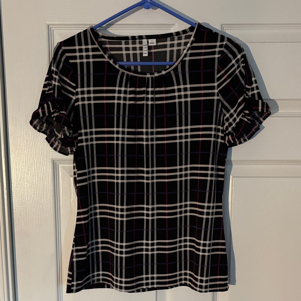 Elle Black and White Plaid Short Sleeve Top